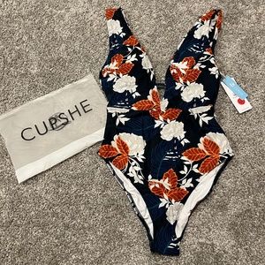Cupshe Women’s Swimsuit - Medium